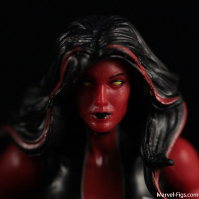 Red-She-Hulk-Head-SHot