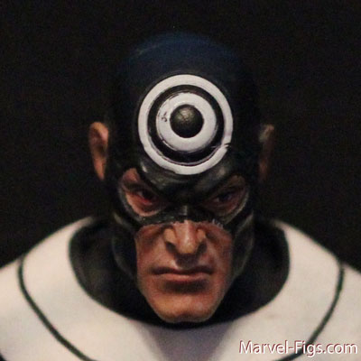 Bullseye-Head-Shot