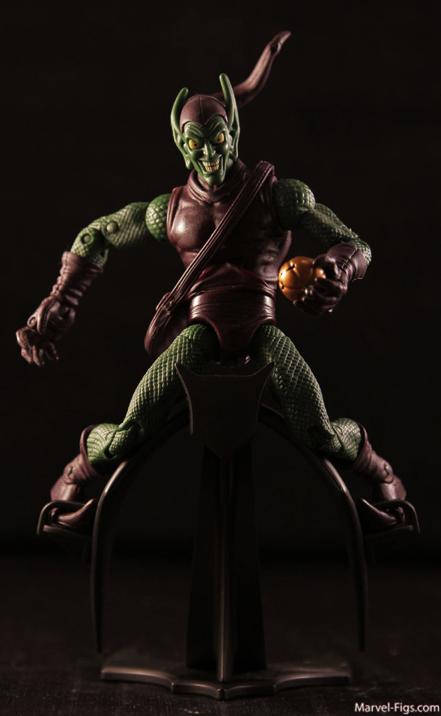 ML-13-Onslaught-Green-Goblin-Body-Shot